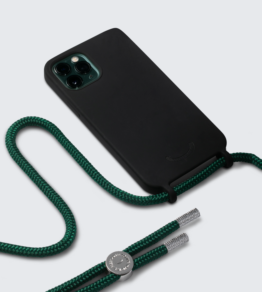 
                  
                    BLACK SILICONE CASE + FOREST GREEN NECKLACE
                  
                
